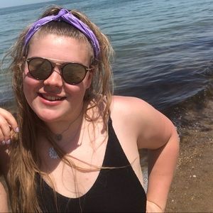 Meet your Posher, Kelsey